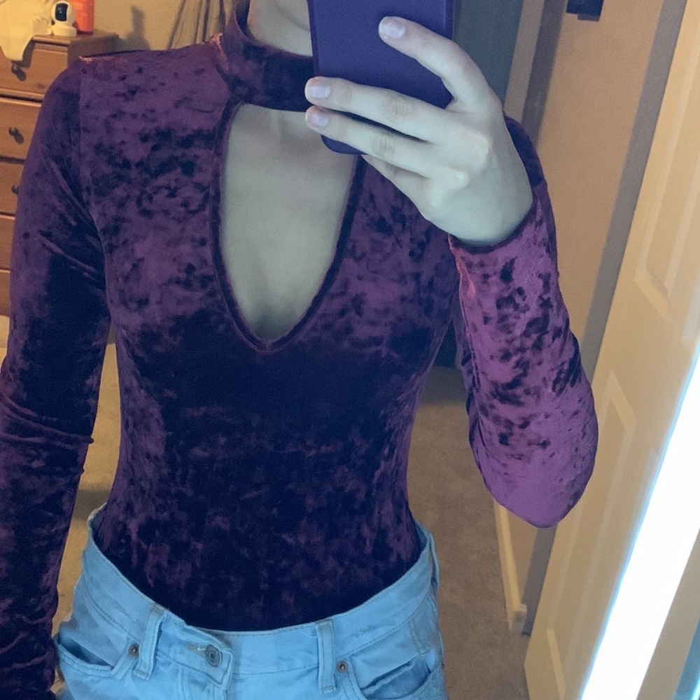 Maroon crushed velvet long sleeve body suit